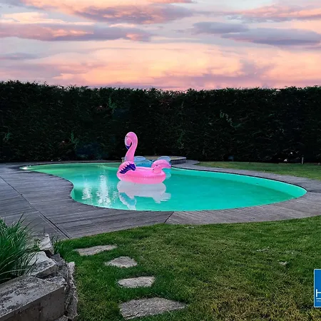 Willa Blissful Havenluxurious With Pool* * * * * Bolonia